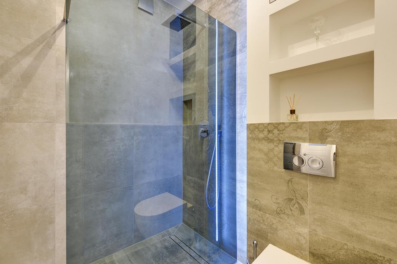 Motlawa Apartment - The Best Location Гданьск Экстерьер фото
